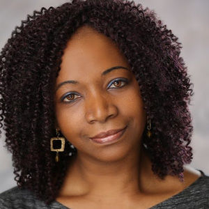 Meet your Posher, Lorna